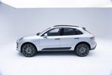 Certified 2022 Porsche Macan image 2