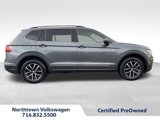 Used 2021 Volkswagen Tiguan SE w/ Panoramic Sunroof Package image 2