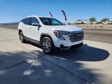 Used 2024 GMC Terrain SLT image 3