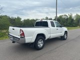 Used 2014 Toyota Tacoma 4x4 Access Cab image 3