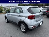 Certified 2022 Hyundai Venue SE image 5