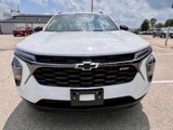 Used 2024 Chevrolet Trax RS w/ Sunroof Package image 2