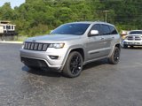 Used 2018 Jeep Grand Cherokee Altitude image 3