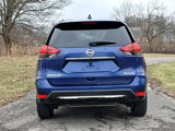 Used 2017 Nissan Rogue SV image 6