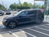 Used 2018 Volkswagen Tiguan SEL w/ 3rd Row Seat Package image 4