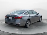 Used 2024 Nissan Altima 2.5 SV image 3