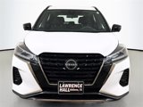 Used 2024 Nissan Kicks SR w/ SR Premium Package image 2