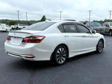 Used 2017 Honda Accord Touring image 5