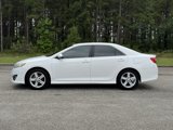 Used 2014 Toyota Camry image 3