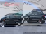 Used 2022 Chrysler Voyager LX image 2