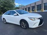 Used 2016 Toyota Camry SE image 2