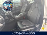 Used 2024 Toyota Camry SE image 5