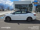 Used 2024 Nissan Sentra SR w/ SR Premium Package image 3