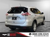 Used 2016 Nissan Rogue SV image 3