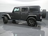 Used 2018 Jeep Wrangler Unlimited Sahara image 3