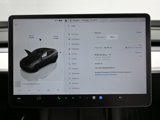 Used 2022 Tesla Model Y Long Range image 2