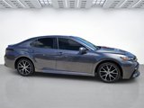 Used 2023 Toyota Camry SE image 4