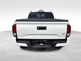 Used 2017 Toyota Tacoma TRD Sport image 4