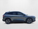 Used 2022 Ford Escape SE w/ SE Sport Appearance Package image 4