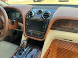 Used 2017 Bentley Bentayga image 4