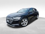Used 2019 Audi e-tron Prestige w/ Prestige Package image 3