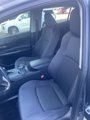 Used 2021 Toyota Venza image 3