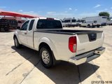 Used 2018 Nissan Frontier SV image 5