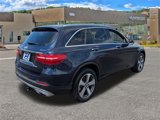 Used 2019 Mercedes-Benz GLC 300 4MATIC image 3