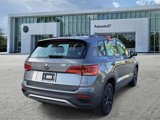 Certified 2022 Volkswagen Taos S image 5
