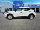 Used 2022 Nissan Kicks S image 3