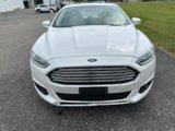 Used 2013 Ford Fusion SE image 2