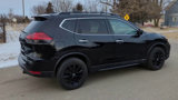 Used 2017 Nissan Rogue SV w/ Midnight Edition image 5