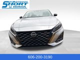 Used 2023 Nissan Altima 2.5 SR image 2