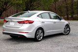 Used 2017 Hyundai Elantra Limited image 3