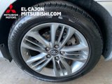 Used 2017 Toyota Camry SE image 6