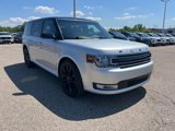 Certified 2019 Ford Flex SEL w/ Equipment Group 202A image 3