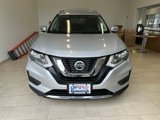 Used 2018 Nissan Rogue SV image 3