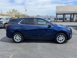 Used 2022 Chevrolet Equinox LT image 2