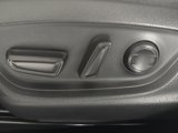 Used 2020 Toyota Camry SE image 4