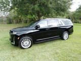 Used 2023 Cadillac Escalade ESV Luxury image 2