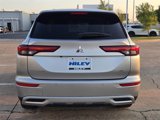 Used 2022 Mitsubishi Outlander SE image 4