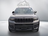 Used 2024 Jeep Grand Cherokee L Laredo image 3