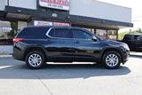 Used 2020 Chevrolet Traverse LT image 3