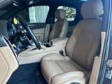 Used 2020 Porsche Cayenne S image 5