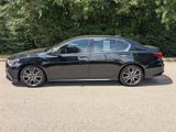 Used 2018 Acura RLX Sport Hybrid w/ Advance Pkg image 2