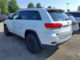 Used 2017 Jeep Grand Cherokee Laredo w/ Quick Order Package 23E image 3