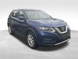 Used 2017 Nissan Rogue S image 2