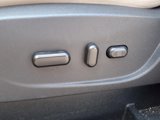Used 2017 Ford Escape Titanium image 4