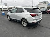 Used 2022 Chevrolet Equinox LT image 3