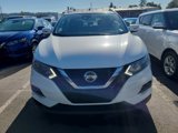 Used 2021 Nissan Rogue Sport SV image 2